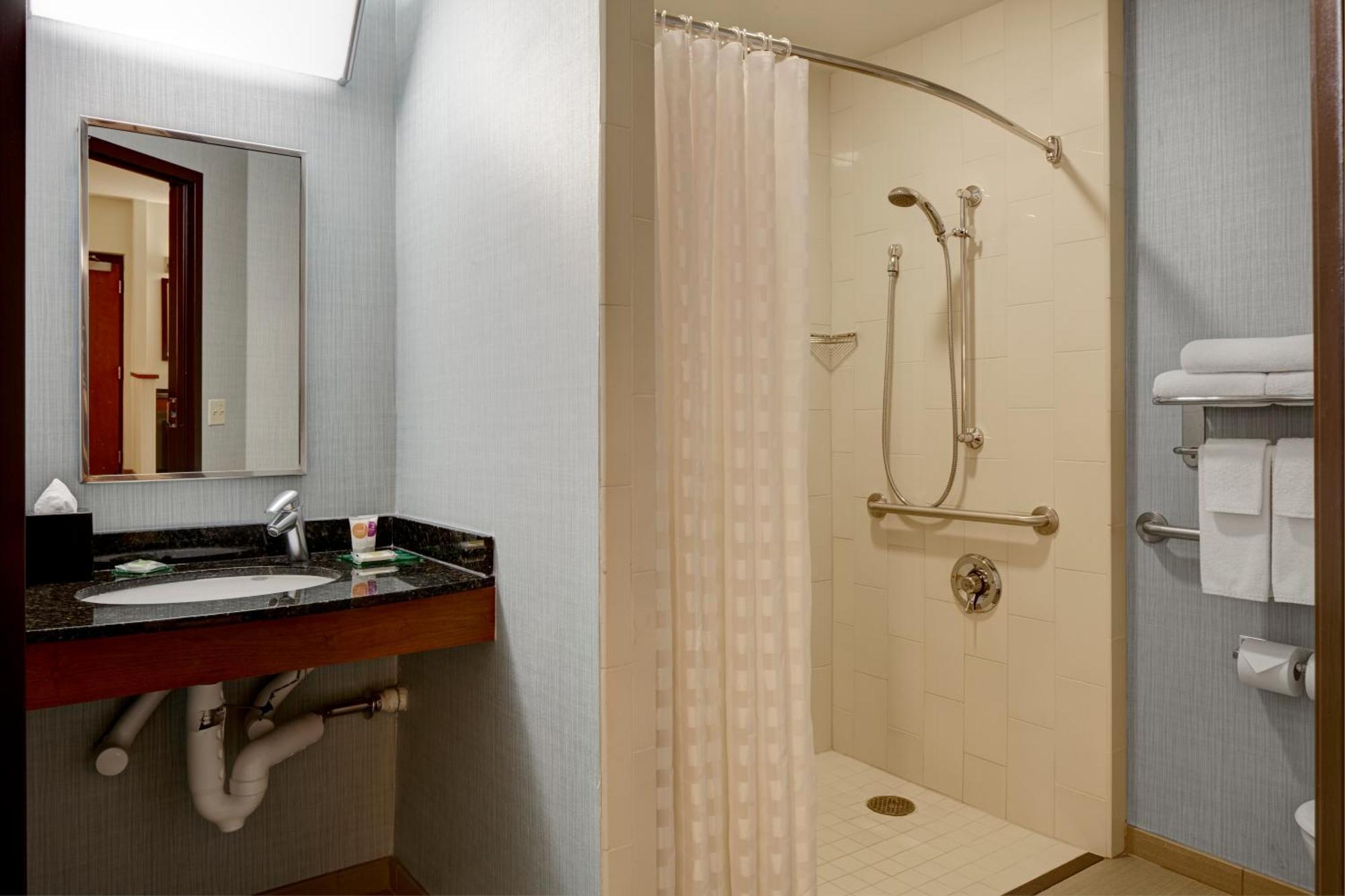 Hyatt Place Fremont/Silicon Valley Room photo